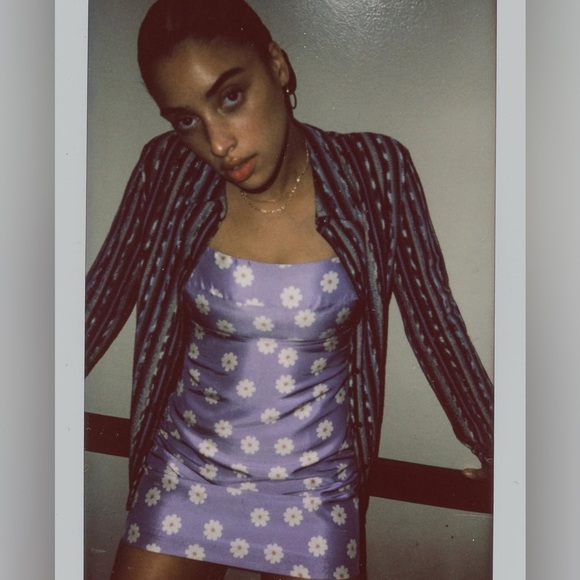 ⭐️NWT Realisation Par Christy Dress in As if Purple Floral⭐️ - Picture 8 of 9